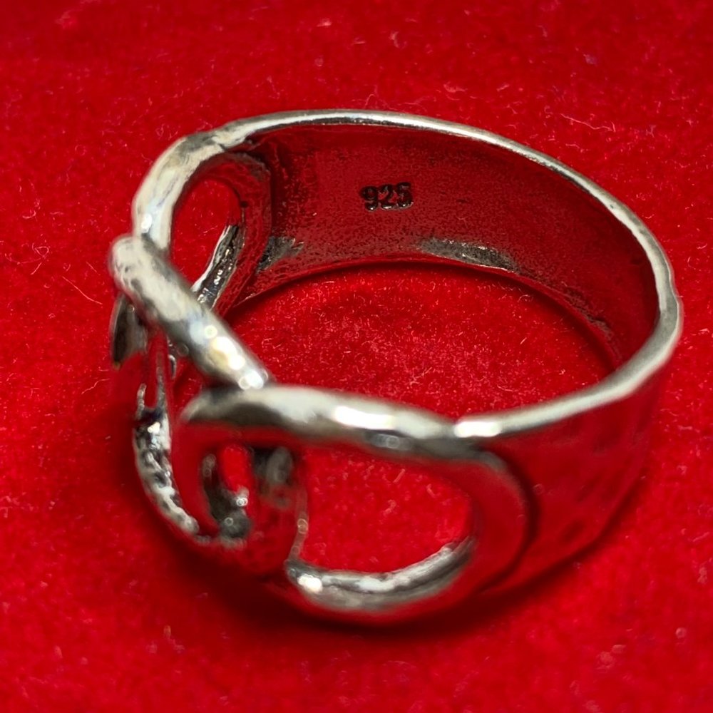 .925 Sterling Interlocking Circles Ring. Size 9-3… - image 2